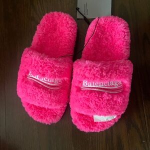 Balenciaga Furry mule Pink